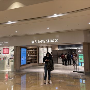 K11 廣場 - Shopping Centers Near Me - Hong Kong, HK