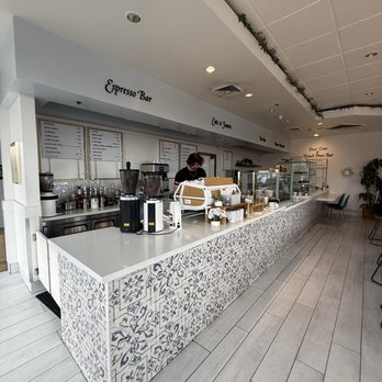 World Traveler Coffee Roasters - Coffee & Tea Near Me - Folsom, California World Traveler Coffee Roasters - Coffee & Tea Near Me - Folsom, California
