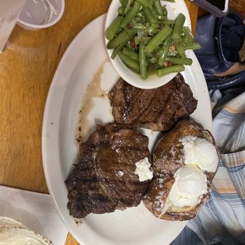 Texas Roadhouse - Steakhouses Near Me - Avon, Indiana