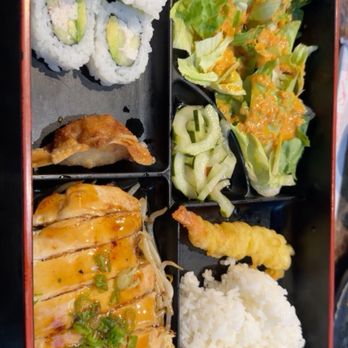 Shoyu Sushi Calloway - Chicken Bento - Sushi Bars Near Me - Bakersfield, California Shoyu Sushi Calloway - Chicken Bento - Sushi Bars Near Me - Bakersfield, California