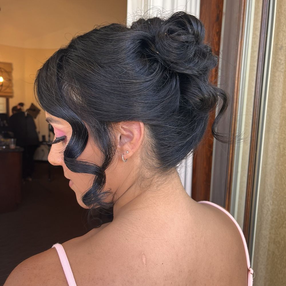 Blushing Bellas Beauty - Makeup Artists Near Me