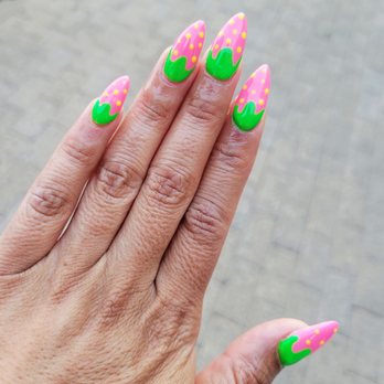 Chill Nails - Nail Salons Near Me - North Hollywood, California