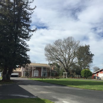 Grace Vineyards - Walking towards the tasting room - Wineries Near Me - Galt, California