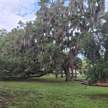 Central Park - Parks Near Me - Windermere, Florida Central Park - Parks Near Me - Windermere, Florida