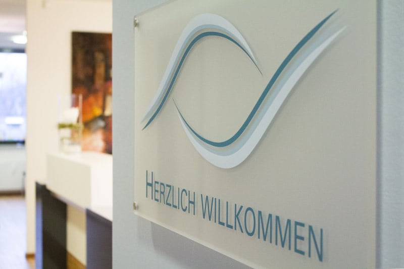 Dr. Med. Dominika Nilson - Augenzentrum Hannover-langenhagen AUGENÄRZTIN DR. MED. DOMINIKA NILSON - Erich-Ollenhauer-Str. 3