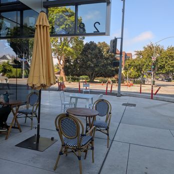Cafe Ruisseau - Outside seating - Coffee & Tea Near Me - Santa Monica, California Cafe Ruisseau - Outside seating - Coffee & Tea Near Me - Santa Monica, California