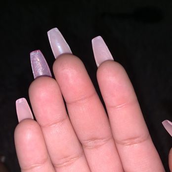 Expression Nails Spa - The back of my nails *left hand* - Nail Salons Near Me - Selma, Texas