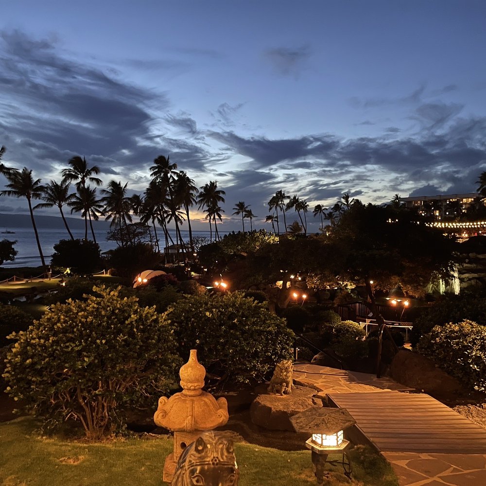 Son'z Steakhouse - a view of the ocean at night - Steakhouses Near Me - Lahaina, Hawaii Son'z Steakhouse - a view of the ocean at night - Steakhouses Near Me - Lahaina, Hawaii