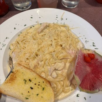 Finn's Fish House - Seafood Near Me - Seaside, Oregon