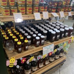 Hirsch Farm Market