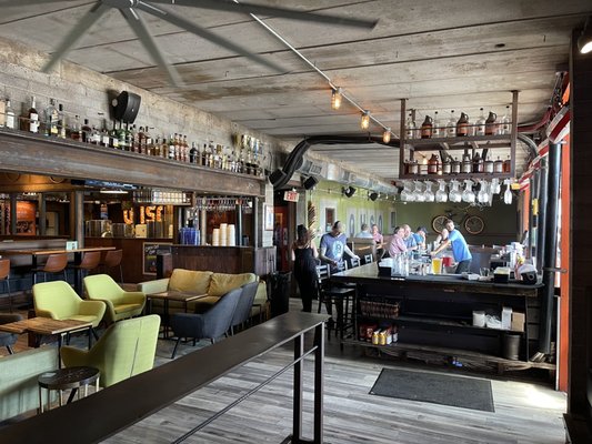 OHSO Brewery + Distillery by null