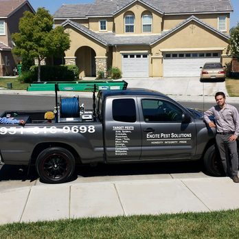 Encite Pest Solutions - Owner/Operator Mike Lopez (left) and Vice President/Technician Adam Lopez (right) - Pest Control Near Me Encite Pest Solutions - Owner/Operator Mike Lopez (left) and Vice President/Technician Adam Lopez (right) - Pest Control Near Me