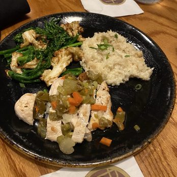Buck & Honeys - Chicken Breast - Bars Near Me - Sun Prairie, Wisconsin Buck & Honeys - Chicken Breast - Bars Near Me - Sun Prairie, Wisconsin