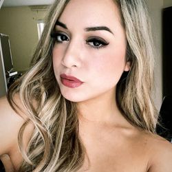 XO Lash & Brow - Volume lashes at XO Lash & Brow