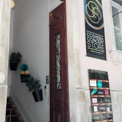 Coimbra Concept Store - Yes, it's an entrance ;O)!