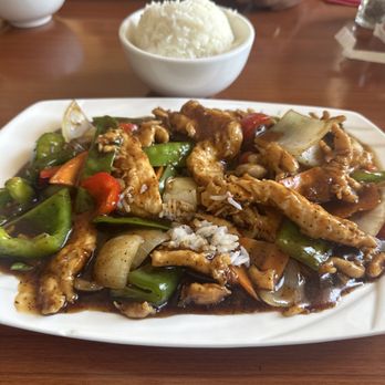 777 Hunan Cuisine - This is our go to place for good Chinese food. The sweet and sour chicken, black pepper chicken and Mongolian beef are our favorites. - Chinese Near Me - Porter, Texas 777 Hunan Cuisine - This is our go to place for good Chinese food. The sweet and sour chicken, black pepper chicken and Mongolian beef are our favorites. - Chinese Near Me - Porter, Texas