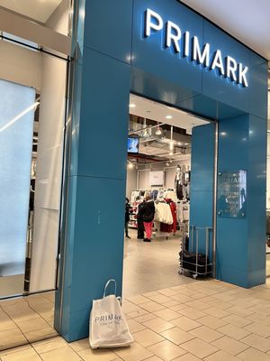 Queens Center by null