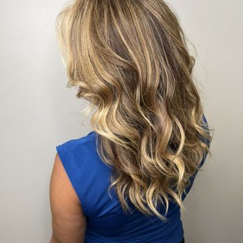Savage Looks Salon - Hair Stylists Near Me - Avondale, Arizona