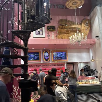 Voodoo Doughnut - Bakeries Near Me - Orlando, Florida Voodoo Doughnut - Bakeries Near Me - Orlando, Florida