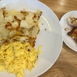 2 eggs, home fries and sweet Hawaiian bread french toast 2 eggs, home fries and sweet Hawaiian bread french toast