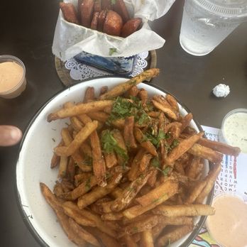 Cook's Burger Bar - COOK'S FAMOUS FRIES - Burgers Near Me - Williamsburg, Virginia Cook's Burger Bar - COOK'S FAMOUS FRIES - Burgers Near Me - Williamsburg, Virginia