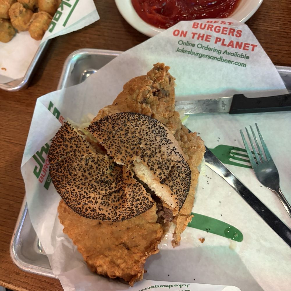 Jakes Burgers and Beer - Chicken fried steak sandwich I had to send back - American Near Me - Grapevine, Texas