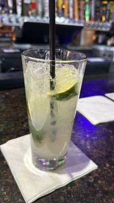 Bar Louie - One Loudoun by null