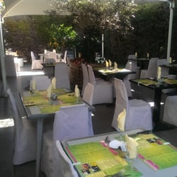 Restaurant Grill Le Saint Quentin - Terrasse arborée