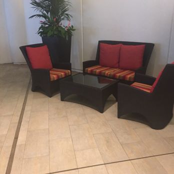 Miami Marriott Biscayne Bay - One of the many Sitting areas - Hotels Near Me - Miami, Florida