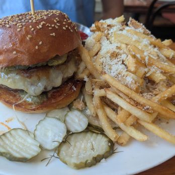 Waverly Kitchen & Bar - Burger and cacio e pepe fries - Cocktail Bars Near Me - Boston, Massachusetts Waverly Kitchen & Bar - Burger and cacio e pepe fries - Cocktail Bars Near Me - Boston, Massachusetts