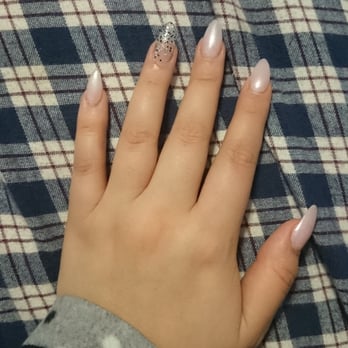Glitter Nails - Glitter nails on santa rosa Ave CA - Nail Salons Near Me - Santa Rosa, California