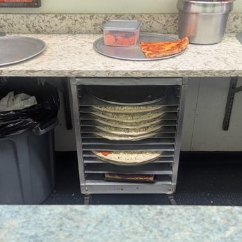 Margherita Pizza - Pizza holding station - Pizza Near Me - Jamaica, New York