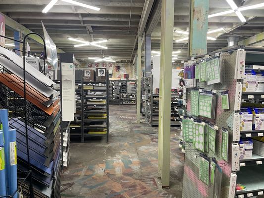 Artist & Craftsman Supply Downtown LA by null