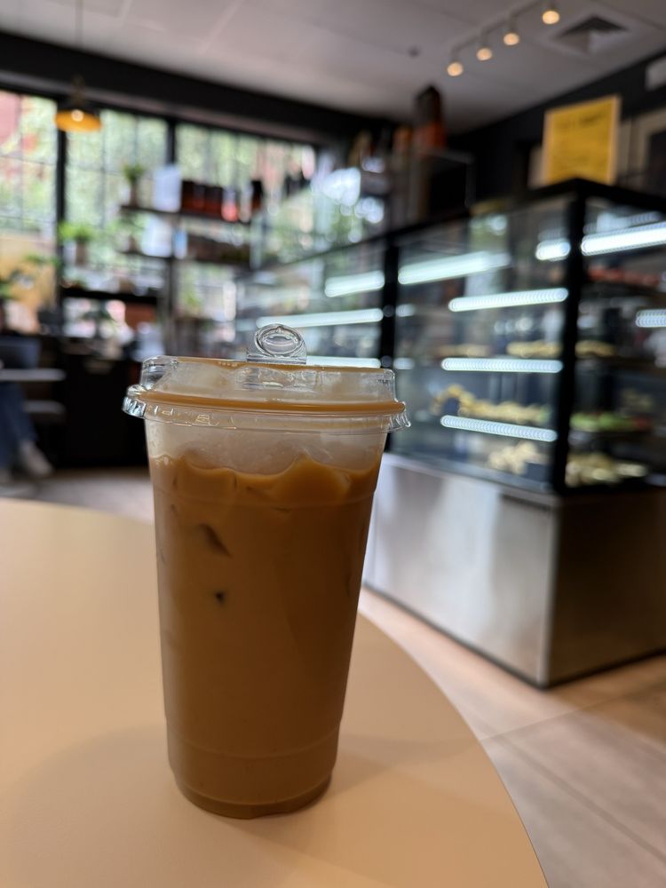 Dolce & Amaro Italian Artisan Bakery