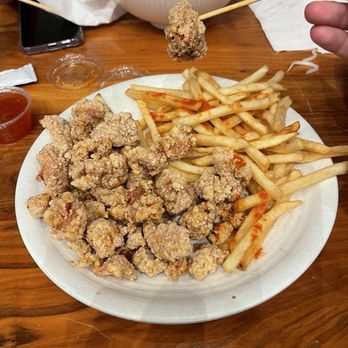 Hiccups - Popcorn chicken and fries - Coffee & Tea Near Me - Long Beach, California