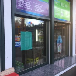 McGolf Cafe & Creamery - McGolf Café & Creamery of Dedham -- 150 Bridge Street / Route 109, Dedham          Windows