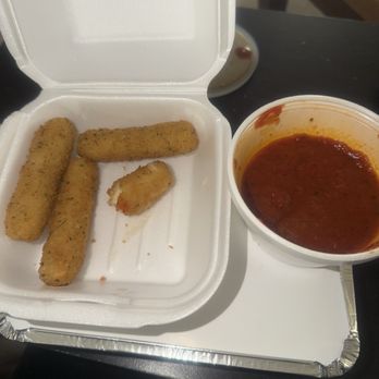 Infusino's Pizzeria - Mozzarella sticks! - Italian Near Me - Racine, Wisconsin