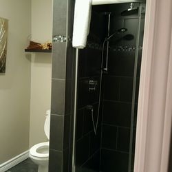Motel Miami - Another bathroom shot. Inspiration, anyone?