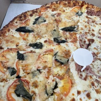 DeGiovannis - Pizza Near Me - Tampa, Florida