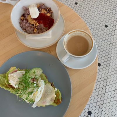 Messenger Coffee Co. + Ibis Bakery by null