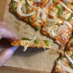 Thin and crispy green bell peppers and yellow onion! Very tasty!