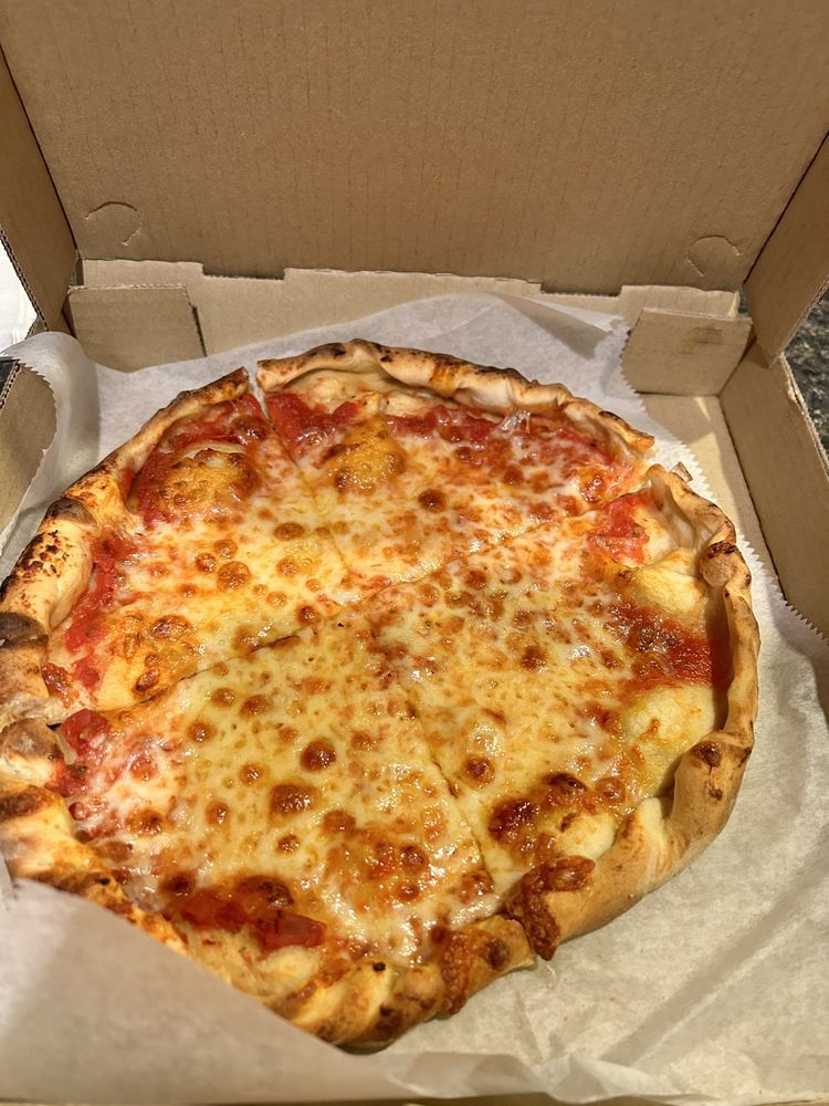 Frank's Bar & Grille