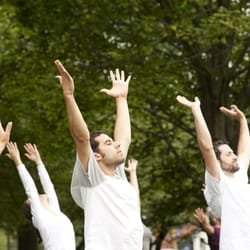 Roots To Wings Yoga Studio - Happy outdoor yogi's