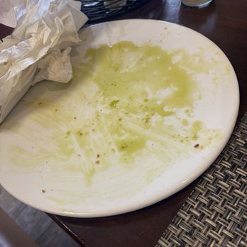 Golden Pizza - Look at all this grease why - Pizza Near Me - Winter Park, Florida Golden Pizza - Look at all this grease why - Pizza Near Me - Winter Park, Florida
