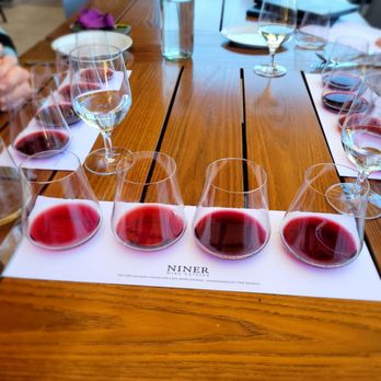 Niner Wine Estates - Wine Tasting Room Near Me - Paso Robles, California Niner Wine Estates - Wine Tasting Room Near Me - Paso Robles, California