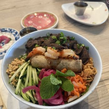 Pho Saigon Pearl - Bowl - Vietnamese Near Me - Los Angeles, California Pho Saigon Pearl - Bowl - Vietnamese Near Me - Los Angeles, California