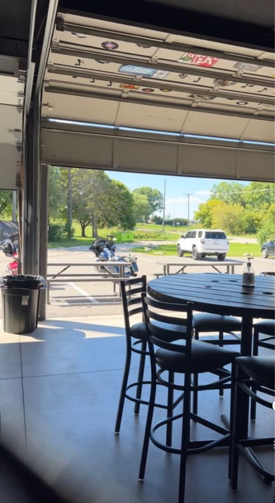 ROCKY & TARAS NUT HAUS Updated September 2024 12 Photos W3239