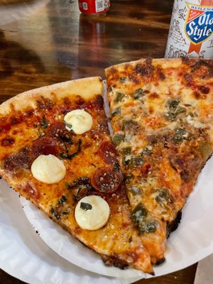 Paulie Gee's Wicker Park by null