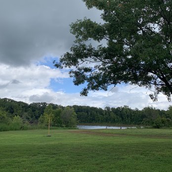 Simpson Park - Lake - Parks Near Me - Valley Park, Missouri