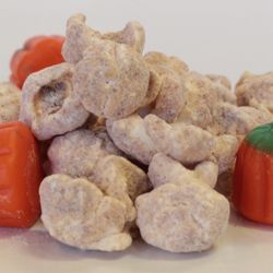 Laughing Mountain Gourmet Popcorn - Muddy Pumpkin is an autumn spiced chocolate creation dusted with cinnamon sugar. Candy pumpkins make this flavor extra special!